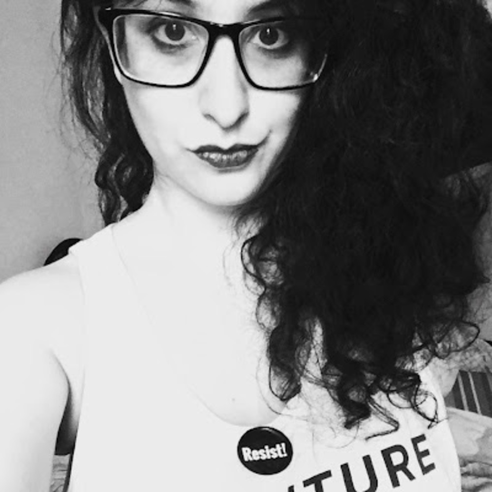 Meet your Posher, Mia